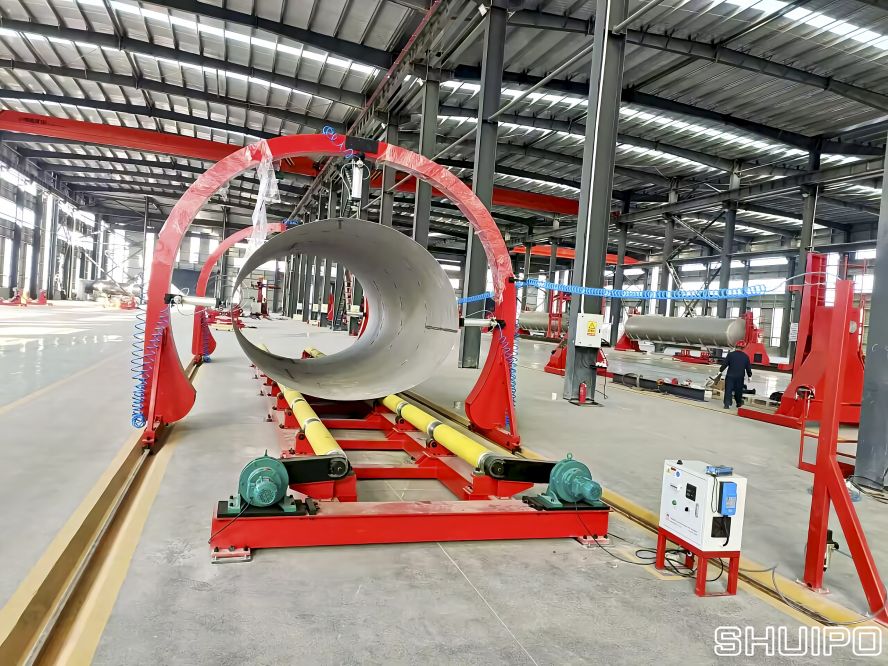 帶氣動(dòng)夾緊龍門架的長軸滾輪架 帶氣動(dòng)夾緊龍門架的長軸滾輪架